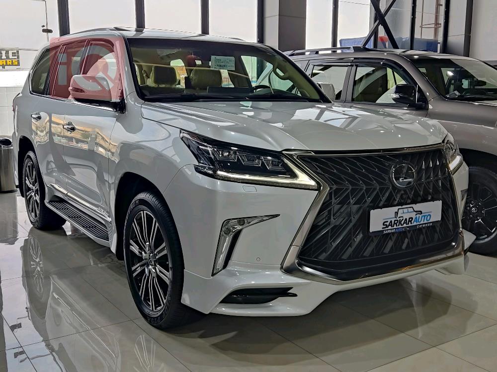 Lexus LX